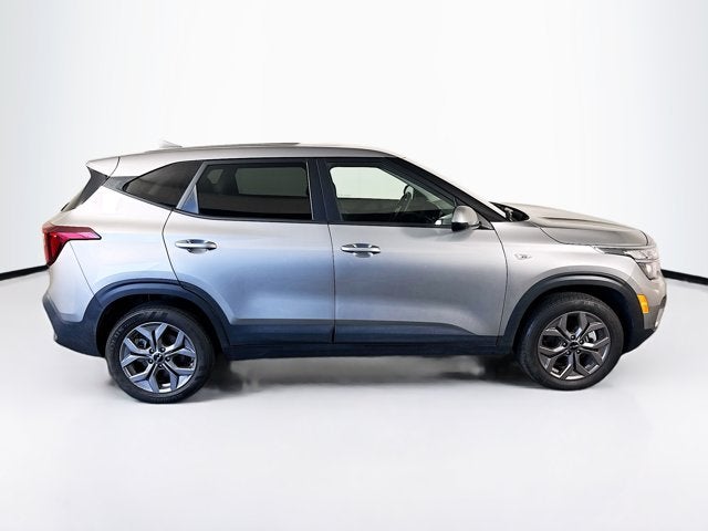 2025 Kia Seltos LX