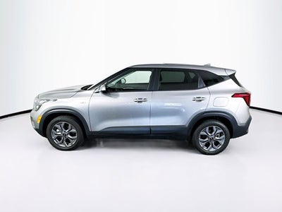 2025 Kia Seltos LX