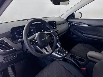 2025 Kia Seltos LX