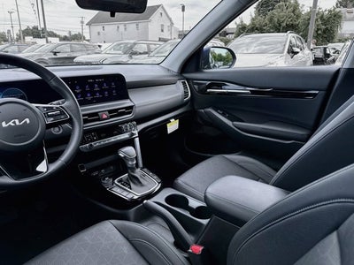 2024 Kia Seltos EX
