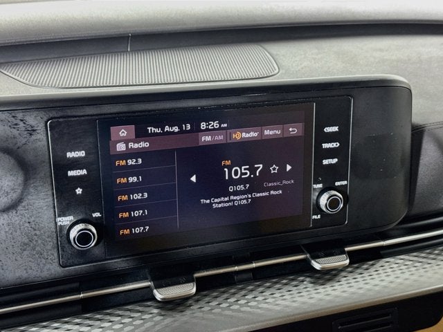 2024 Kia Carnival LX