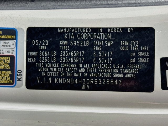 2024 Kia Carnival LX