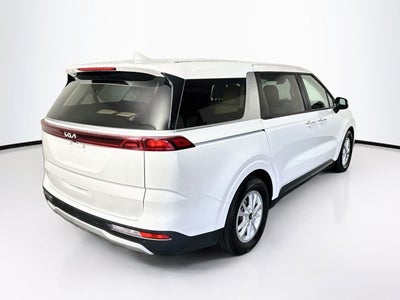 2024 Kia Carnival LX