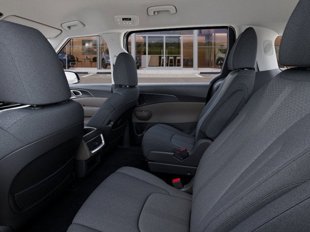 2026 Kia Carnival Base