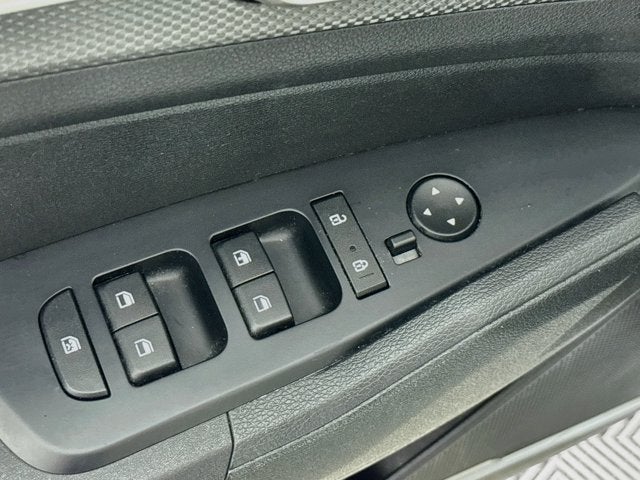 2024 Kia Sportage Hybrid LX