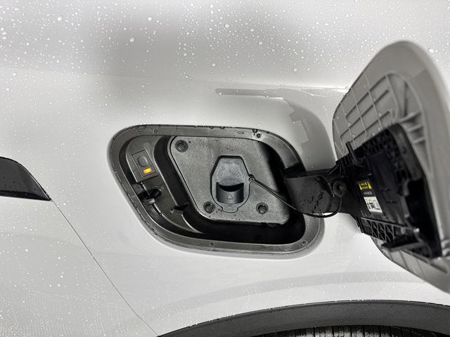 2026 Kia Sportage Plug-In Hybrid X-Line