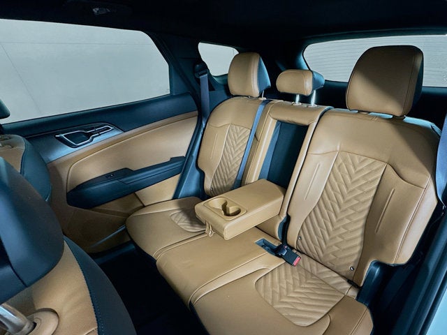 2026 Kia Sportage Plug-In Hybrid X-Line