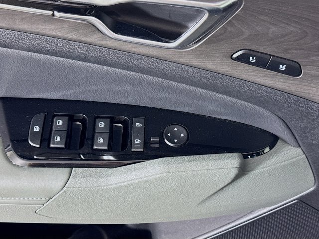 2023 Kia Sportage Plug-In Hybrid X-Line Prestige