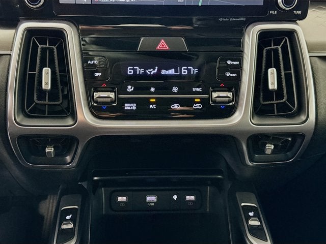 2023 Kia Sorento Hybrid EX