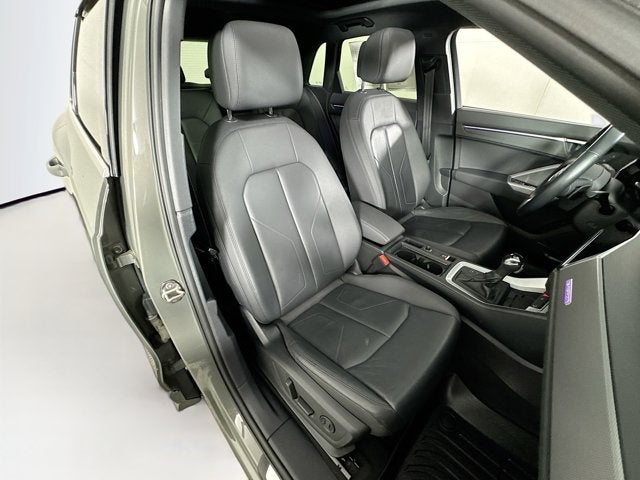 2021 Audi Q3 S line Premium Plus