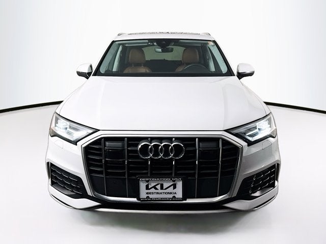 2023 Audi Q7 Premium Plus