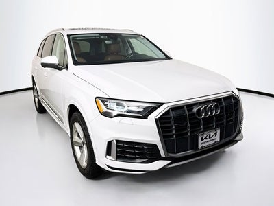 2023 Audi Q7 Premium Plus