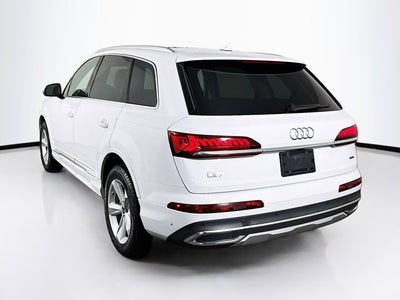 2023 Audi Q7 Premium Plus